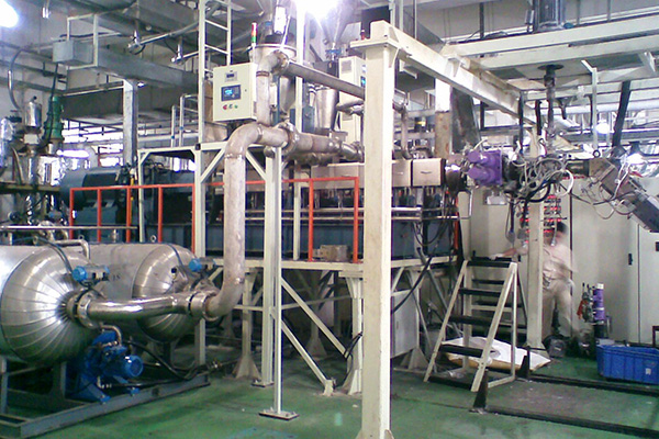 2010-The-first-domestic-PET-drying-free-twin-screw-extrusion-sheet-unit