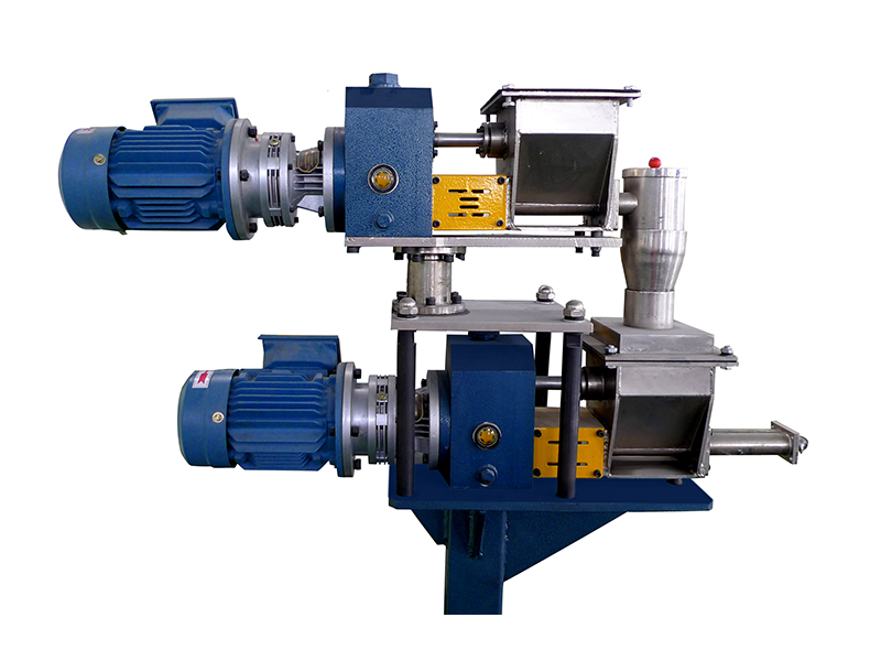 Exhaust type forced side feeder02